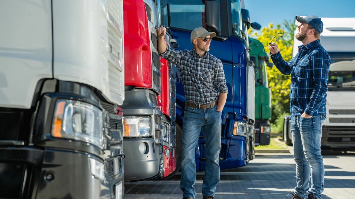 How to Diagnose and Replace a Failing Power Steering Pump in Heavy-Duty Vehicles