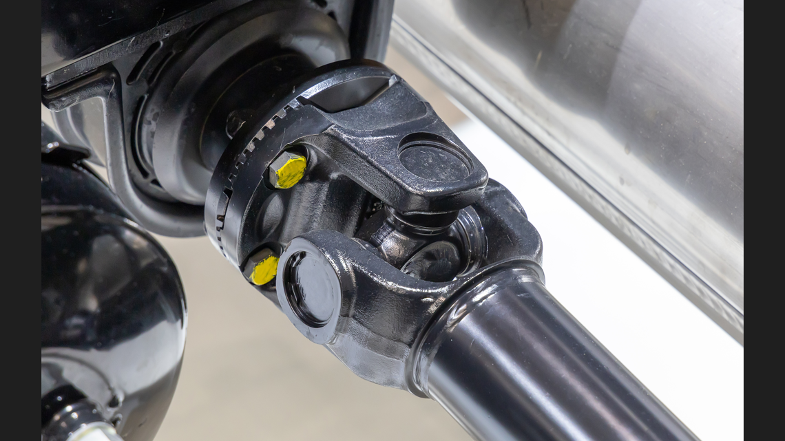 Common Symptoms and Tips for Replacing a Prop Shaft